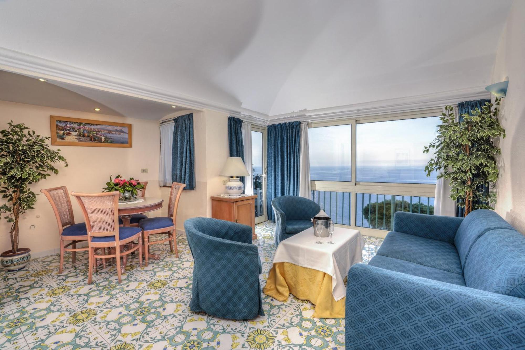 Junior Suite,925769038:JPEG